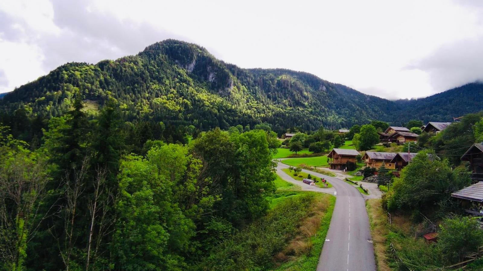 Chalet Du Bonheur Villa Bonnevaux  Buitenkant foto